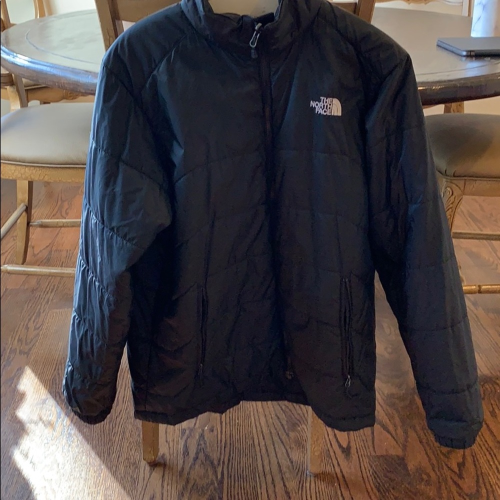 Men’s North Face down jacket